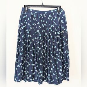 Forever 21 Blue Bird Design Pleated Skirt S